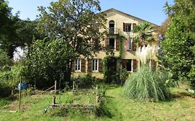 La Demeure des Fleurs